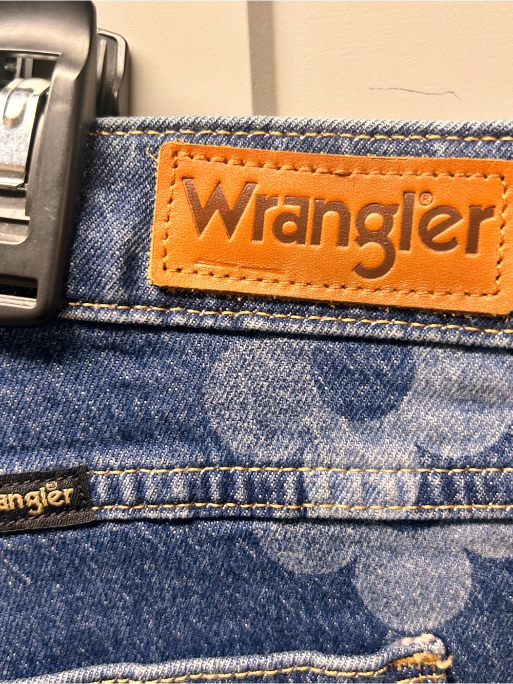 NWT Wrangler Fierce Flare High Rise Floral Jeans California Daisy 18 34x30 - Picture 5 of 9